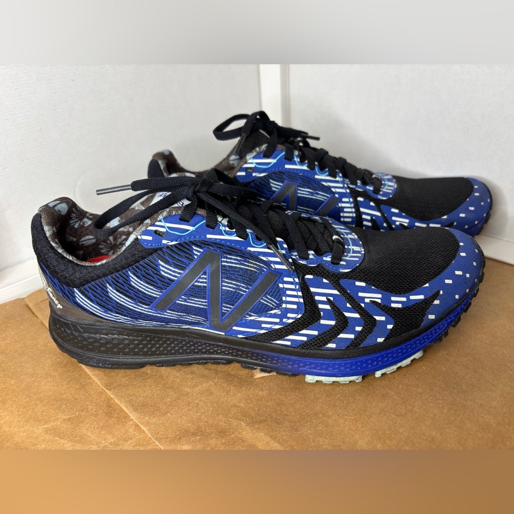 New Balance Shoes Run Disney Vazee Pace V2 Disney Space Mountain Blue Mens 10.5